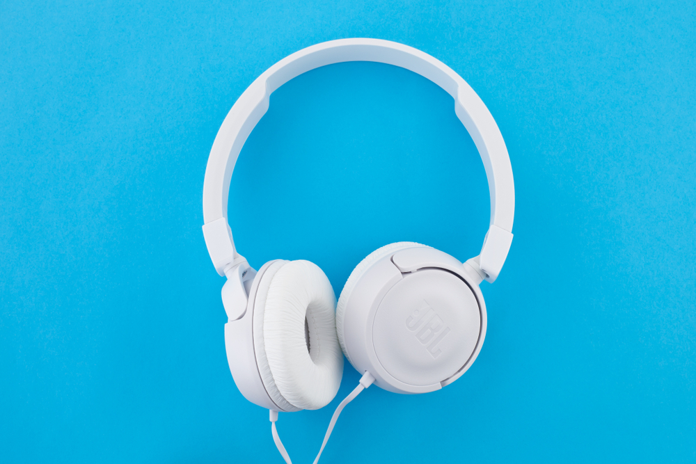 6 lugares onde os fones de ouvido fazem a diferença para seu cliente